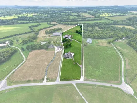 121 Wartrace Creek Rd
