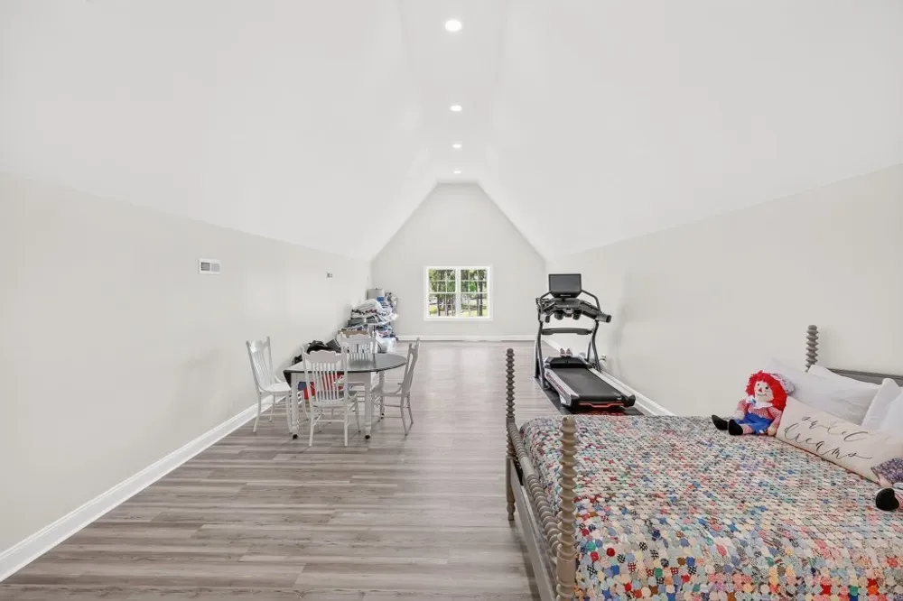 121 Wartrace Creek Rd Wartrace, TN 37183