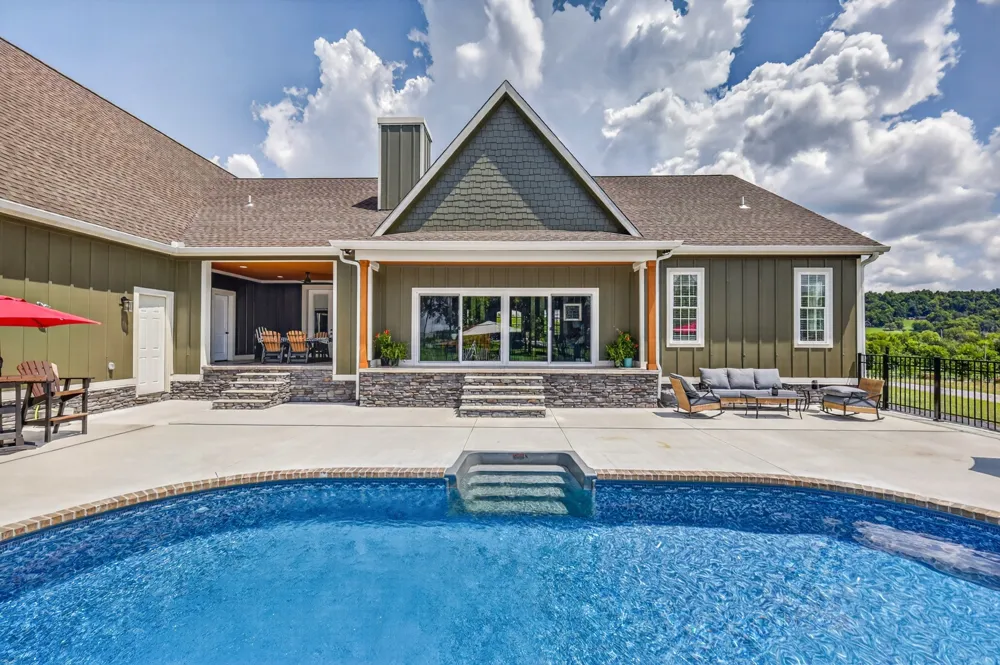 121 Wartrace Creek Rd Wartrace, TN 37183