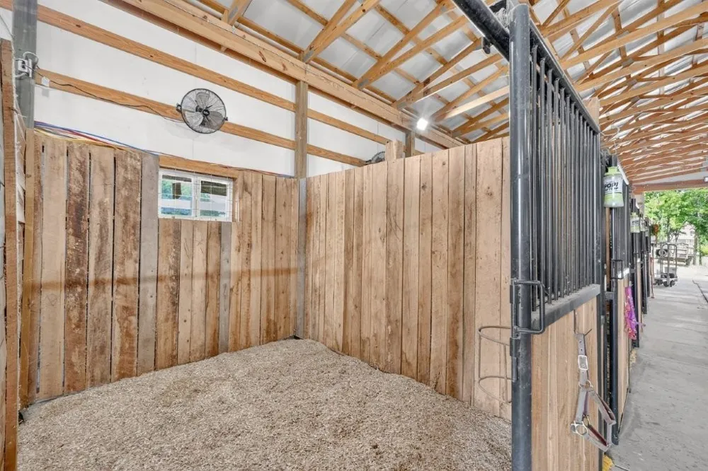 121 Wartrace Creek Rd Wartrace, TN 37183