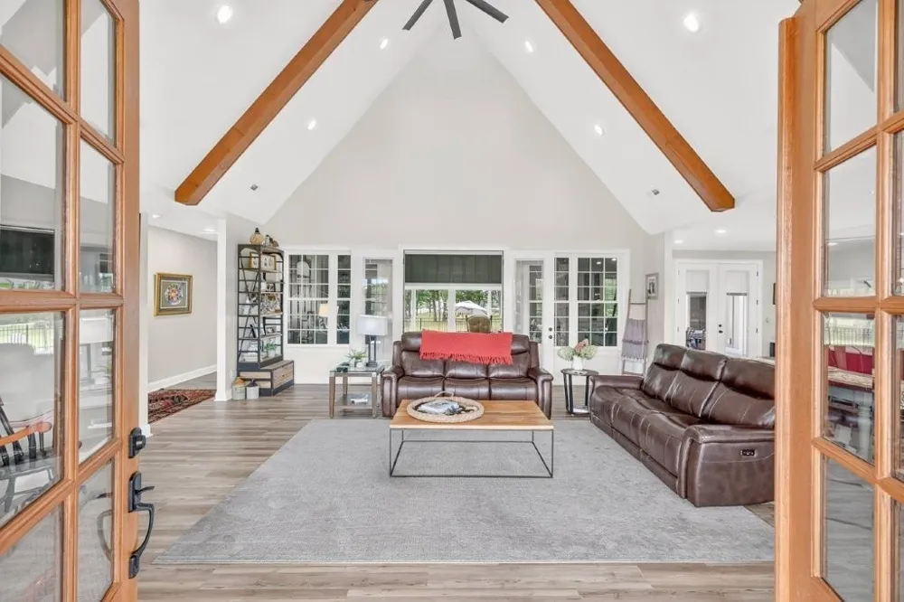 121 Wartrace Creek Rd Wartrace, TN 37183