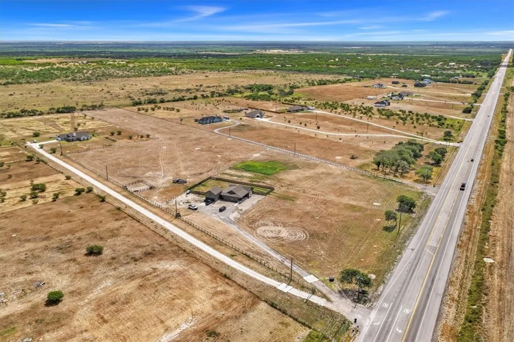 3 Fm 624 Sandia, TX 78383