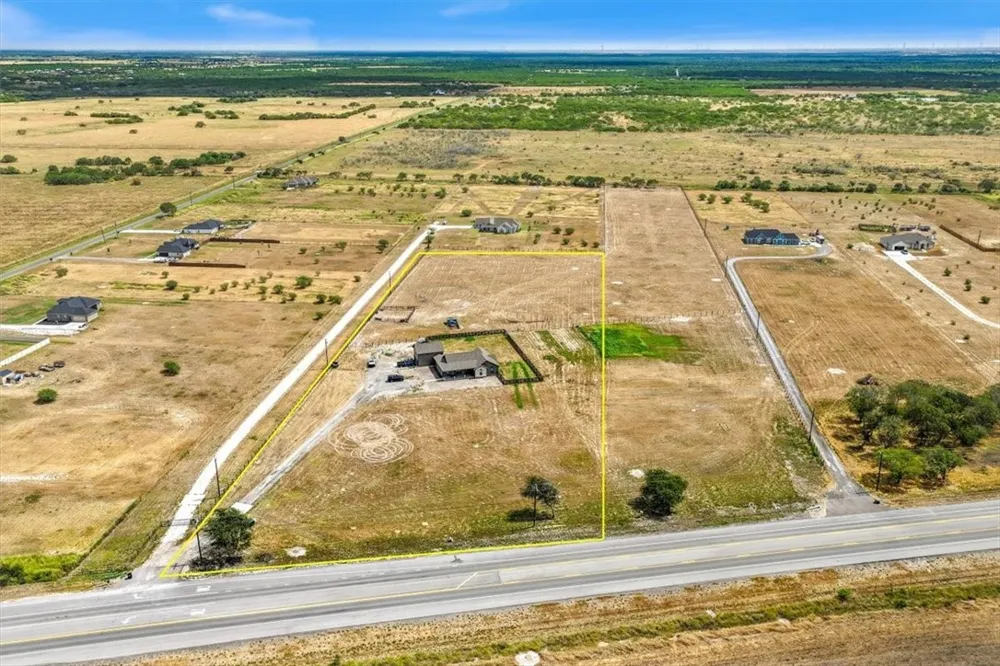 6456 FM 624 Robstown, TX 78380