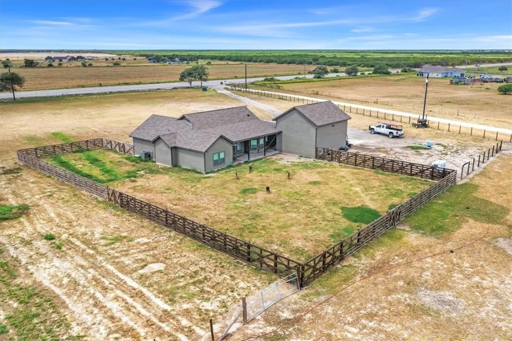 6456 FM 624 Robstown, TX 78380