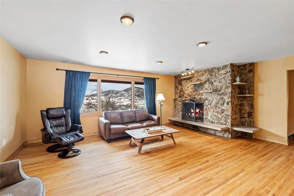 29244 Elk View Drive Steamboat Springs, CO 80487