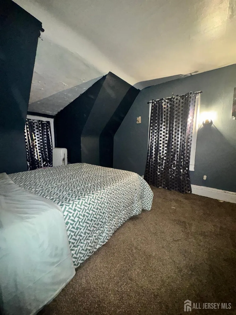 278 William Street East Orange, NJ 07017