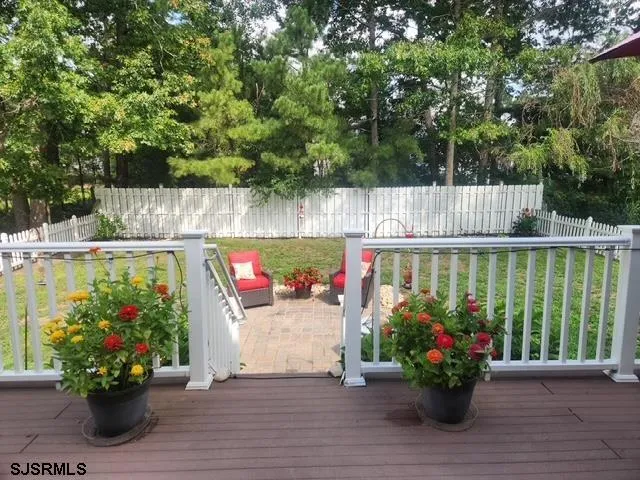 102 Charleston Circle Mays Landing, NJ 08330