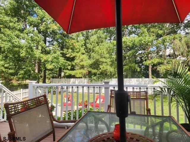 102 Charleston Circle Mays Landing, NJ 08330