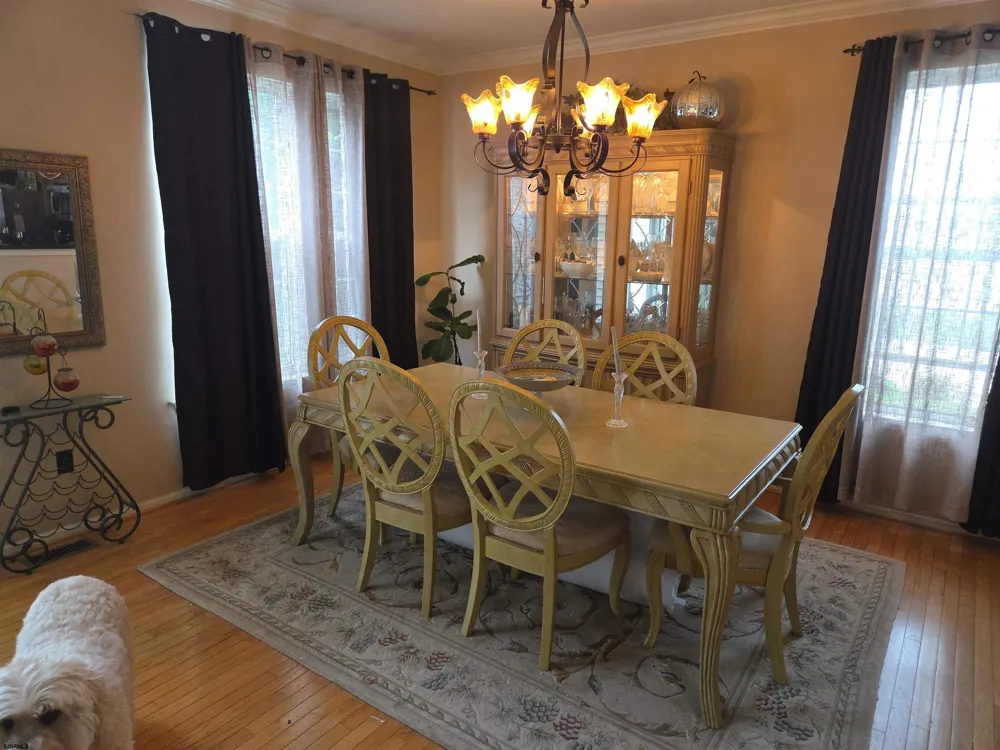 102 Charleston Circle Mays Landing, NJ 08330