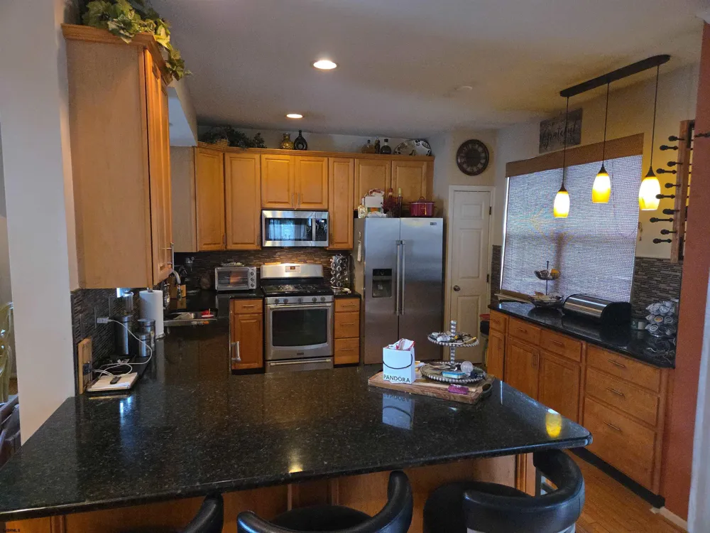 102 Charleston Circle Mays Landing, NJ 08330