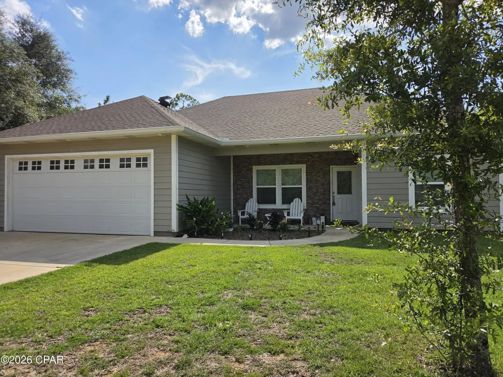 3445 Cardinal Place Chipley, FL 32428