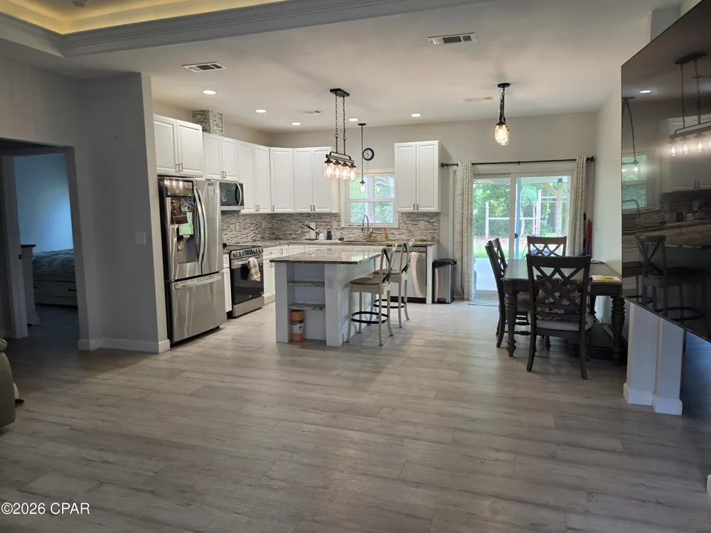 3445 Cardinal Place Chipley, FL 32428