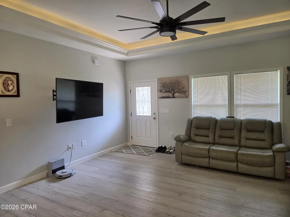 3445 Cardinal Place Chipley, FL 32428