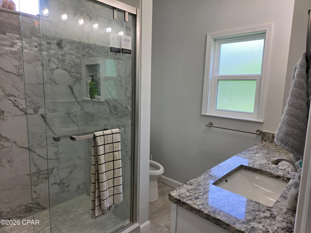 3445 Cardinal Place Chipley, FL 32428