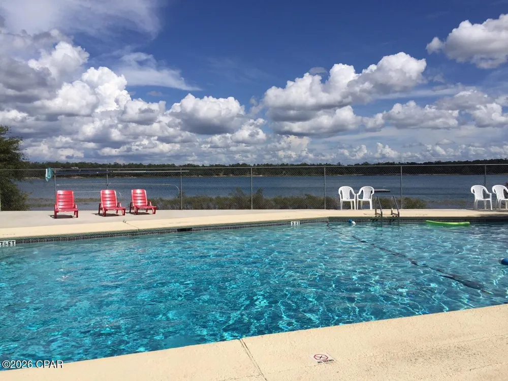 3445 Cardinal Place Chipley, FL 32428