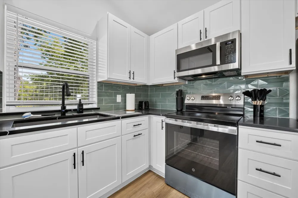 10651 Old Cleburne Crowley Junction #A Crowley, TX 76036