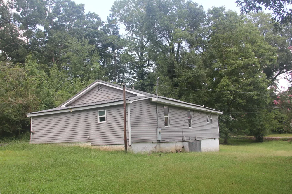 301 Park Street LaFayette, GA 30728