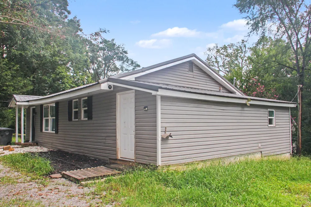 301 Park Street LaFayette, GA 30728