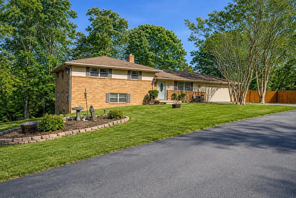 6 Terry Street Rossville, GA 30741