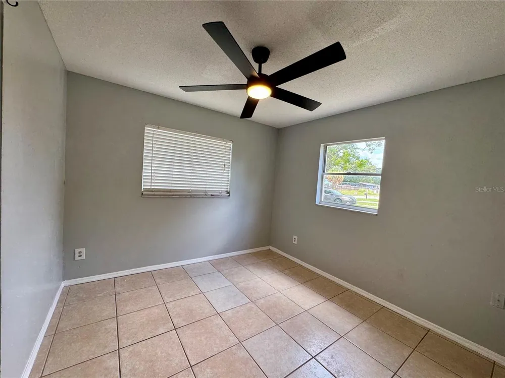 775 HILLVIEW DRIVE Altamonte Springs, FL 32714
