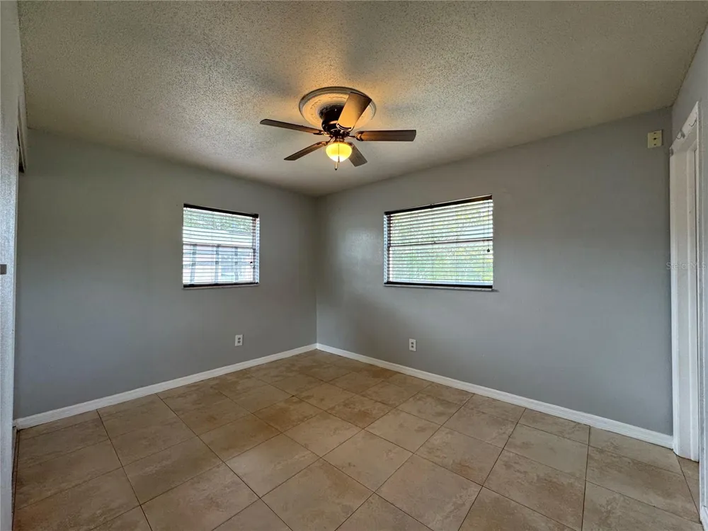 775 HILLVIEW DRIVE Altamonte Springs, FL 32714