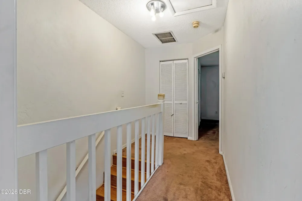 190 W Sandalwood Court Daytona Beach, FL 32119