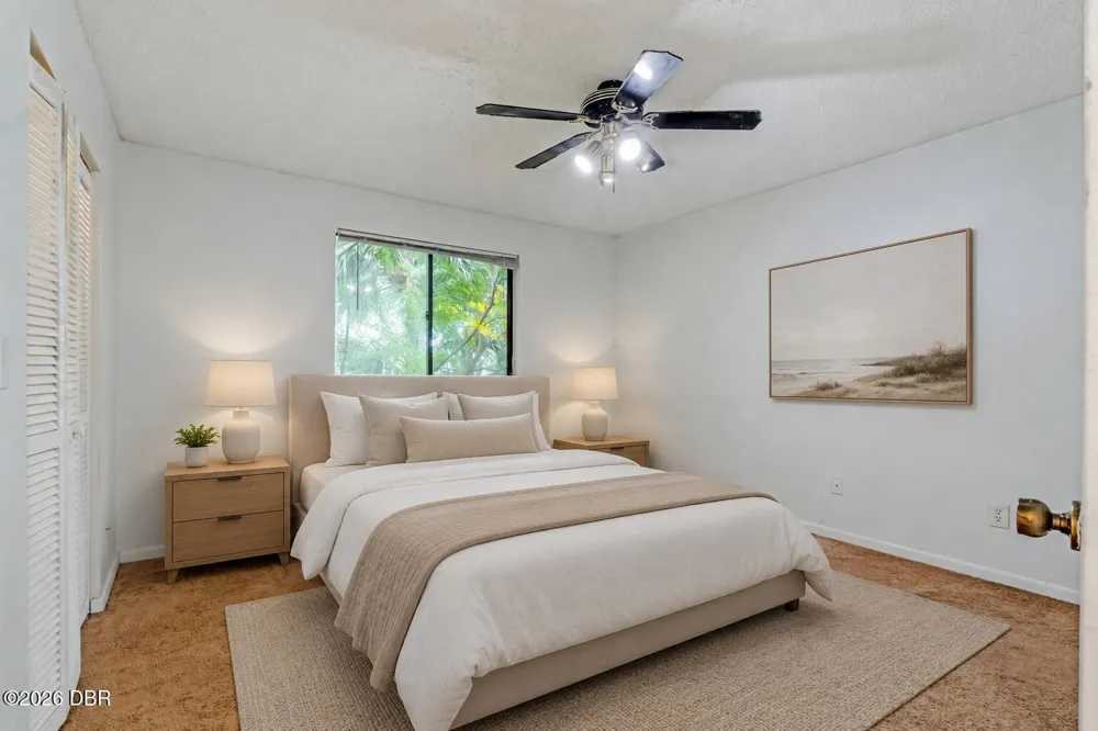 190 W Sandalwood Court Daytona Beach, FL 32119