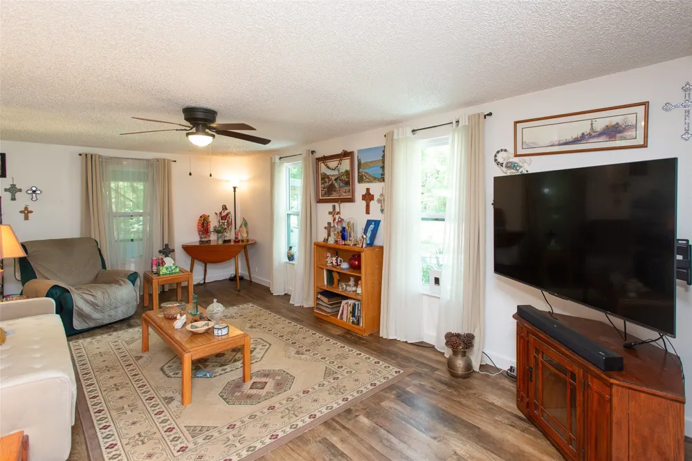 8018 Double Bridge Road Mabank, TX 75156