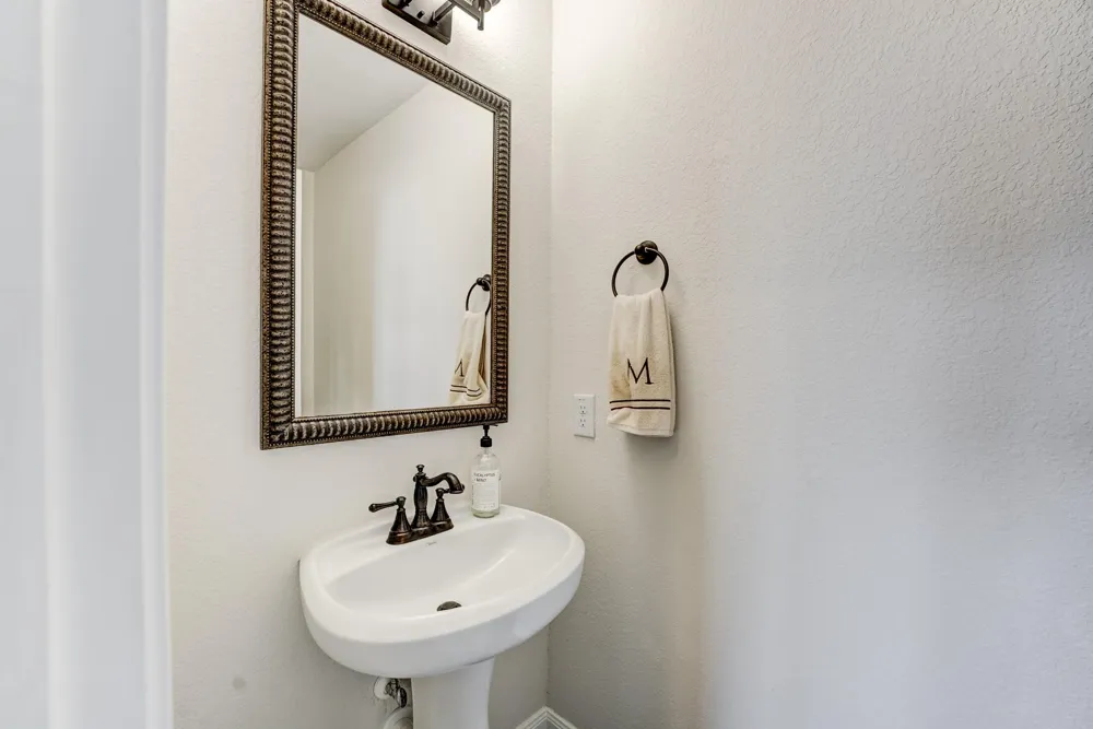 13502 Sorghum Drive Rosharon, TX 77583