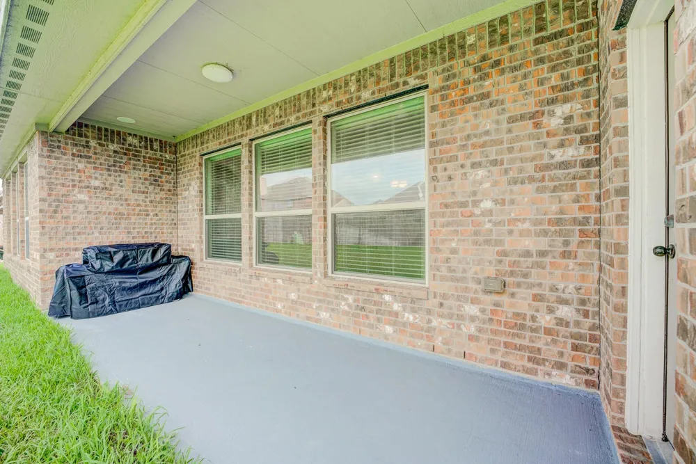 13502 Sorghum Drive Rosharon, TX 77583