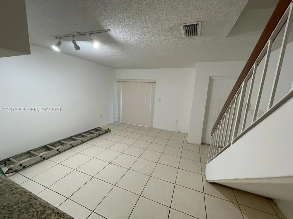 17515 NW 67th Ct #E-22 Hialeah, FL 33015