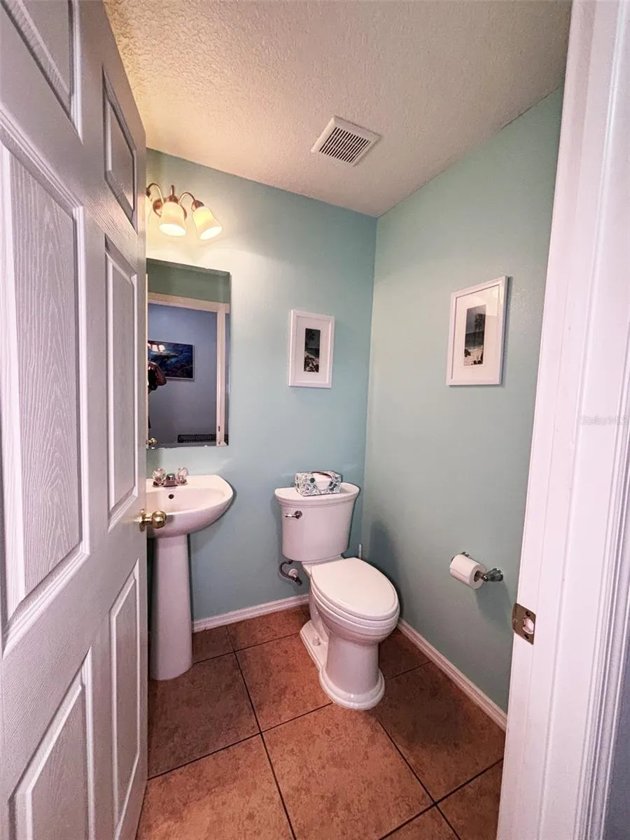 552 AEOLIAN DRIVE New Smyrna Beach, FL 32168