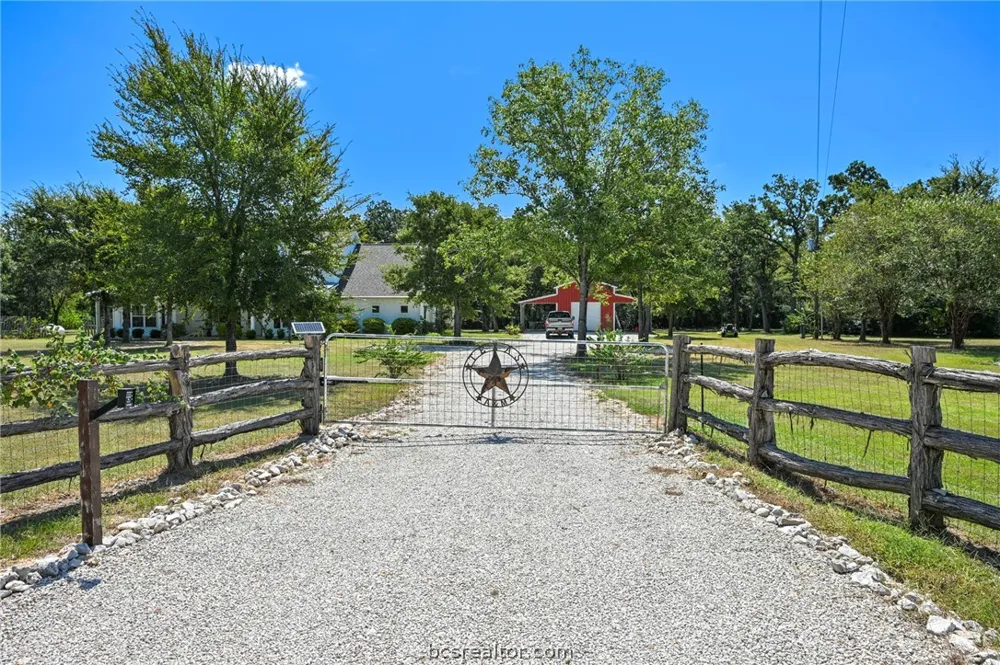12778 John Rice Drive Iola, TX 77861