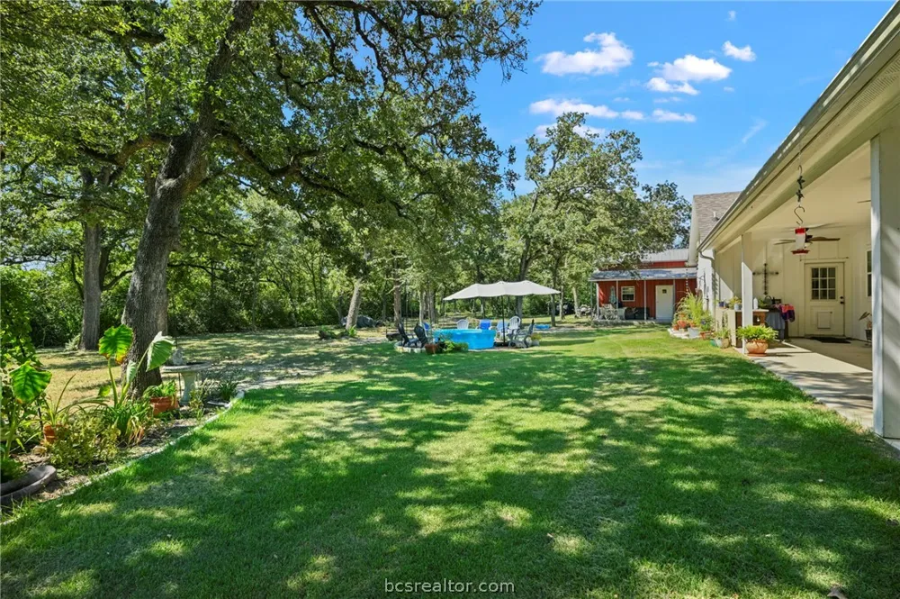 12778 John Rice Drive Iola, TX 77861