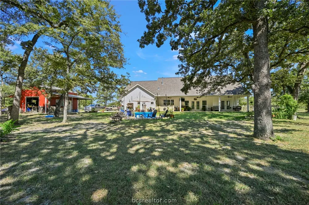 12778 John Rice Drive Iola, TX 77861