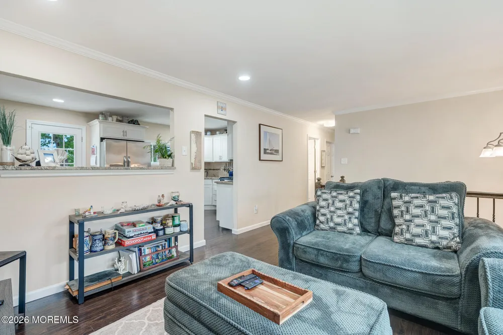 43 Tiller Drive Barnegat, NJ 08005