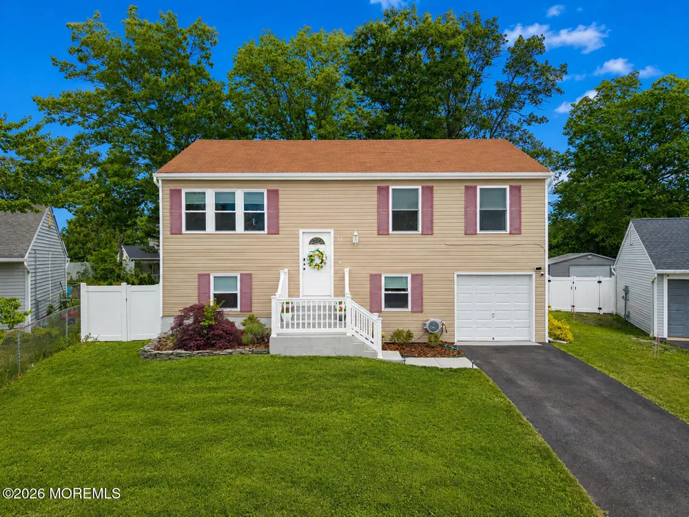 43 Tiller Drive Barnegat, NJ 08005