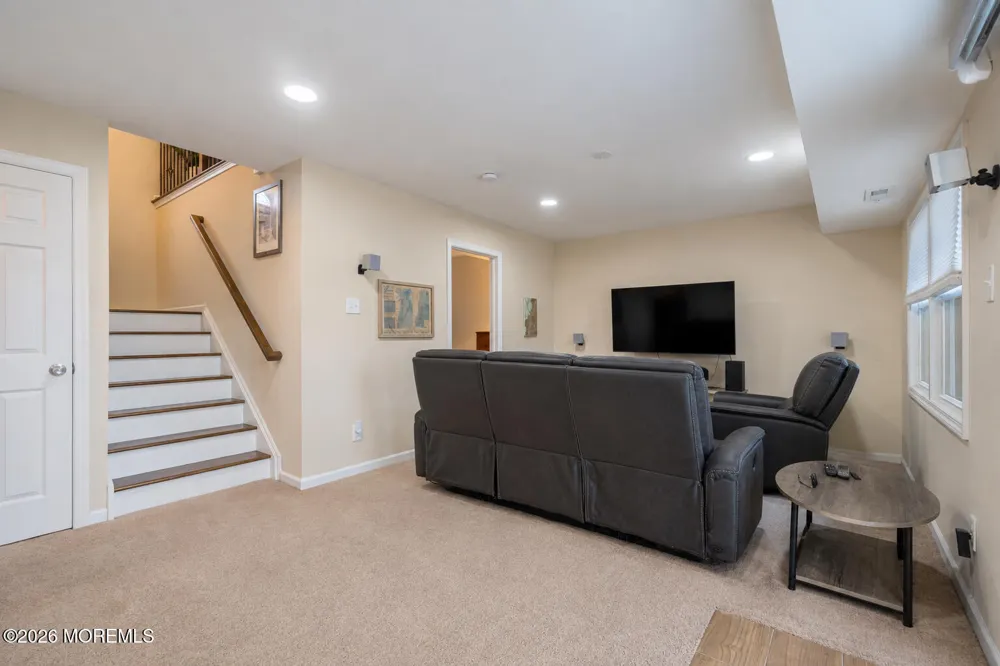 43 Tiller Drive Barnegat, NJ 08005