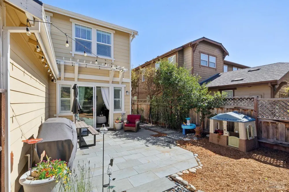 1627 Hill Road Novato, CA 94947