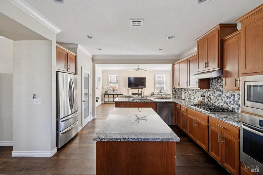 1627 Hill Road Novato, CA 94947