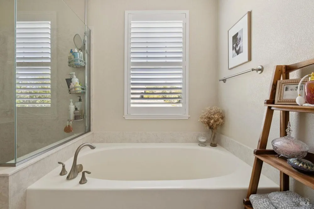 1627 Hill Road Novato, CA 94947