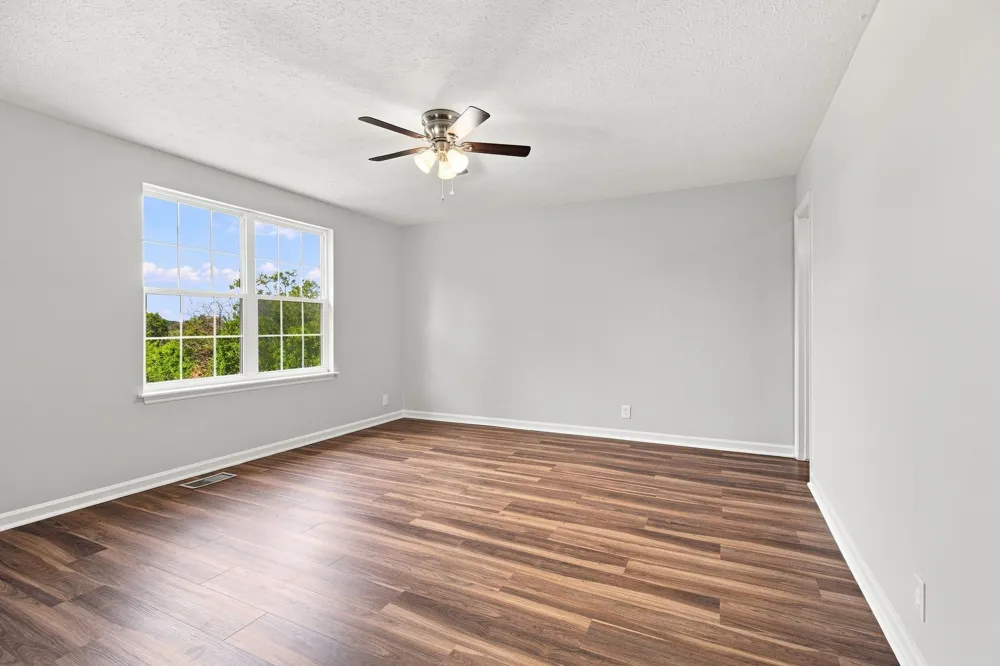 3245 Luann Dr Antioch, TN 37013