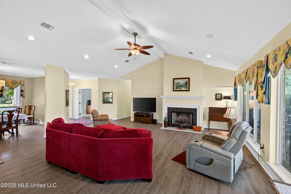 56135 E Diamondhead Drive Diamondhead, MS 39525