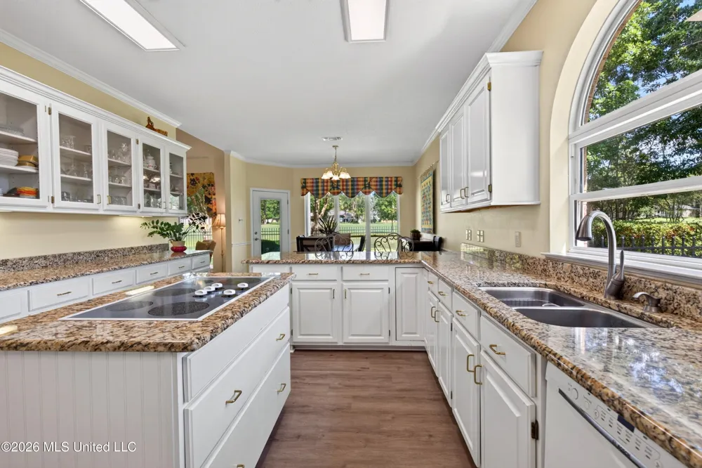 56135 E Diamondhead Drive Diamondhead, MS 39525