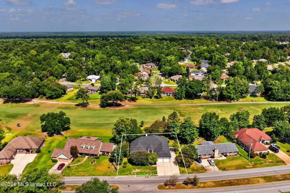 56135 E Diamondhead Drive Diamondhead, MS 39525