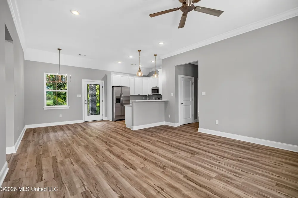 19671 Wallace Way Saucier, MS 39574