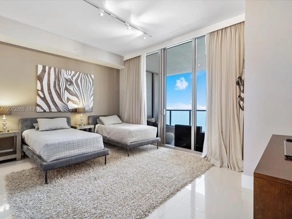9705 Collins Ave #1804N Bal Harbour, FL 33154