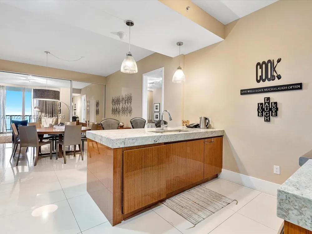 9705 Collins Ave #1804N Bal Harbour, FL 33154