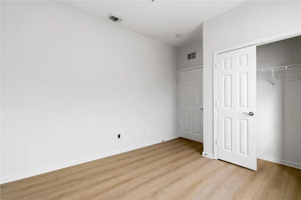 2484 SAN TECLA STREET #201 Orlando, FL 32835