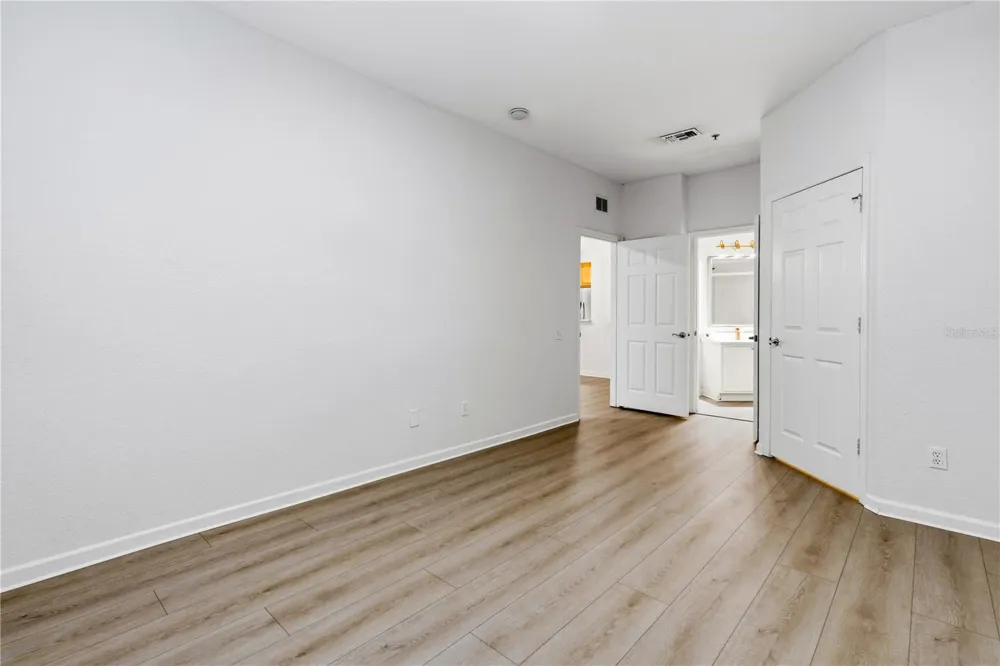 2484 SAN TECLA STREET #201 Orlando, FL 32835